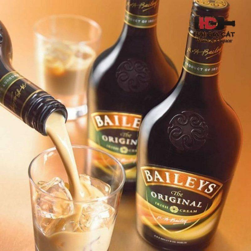Cách thưởng thức rượu Baileys với đá
