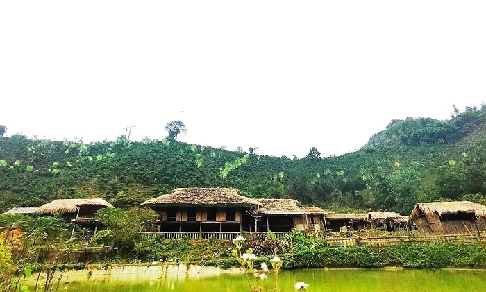 Hành trình di chuyển bằng tô tô từ Hà Nội lên Bản Liền thú vị