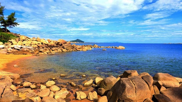 Nên đặt tour sớm sẽ giúp bạn tiết kiệm chi phí