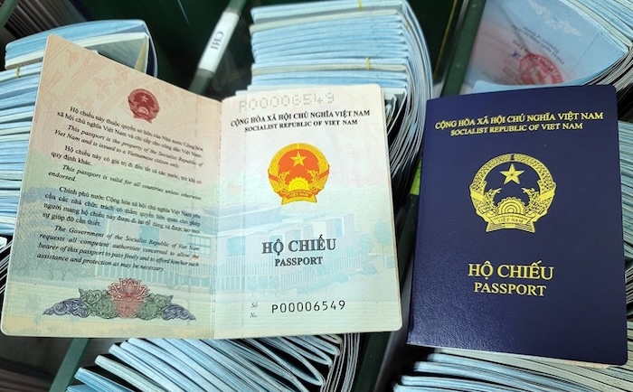 Muốn đi du lịch nước ngoài, du khách phải có hộ chiếu